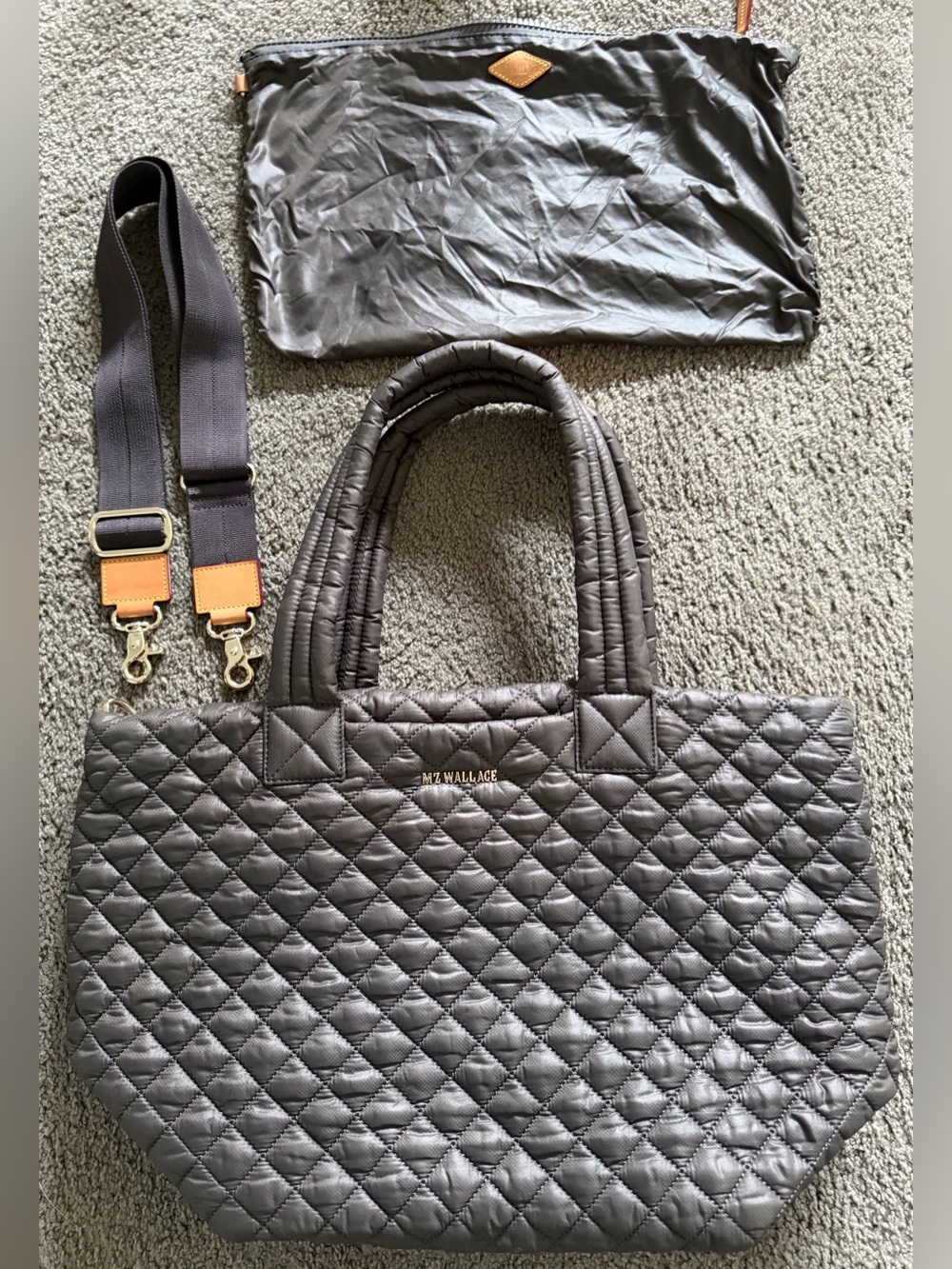 MZ WALLACE - Medium Metro Tote Deluxe - Magnet/Grey